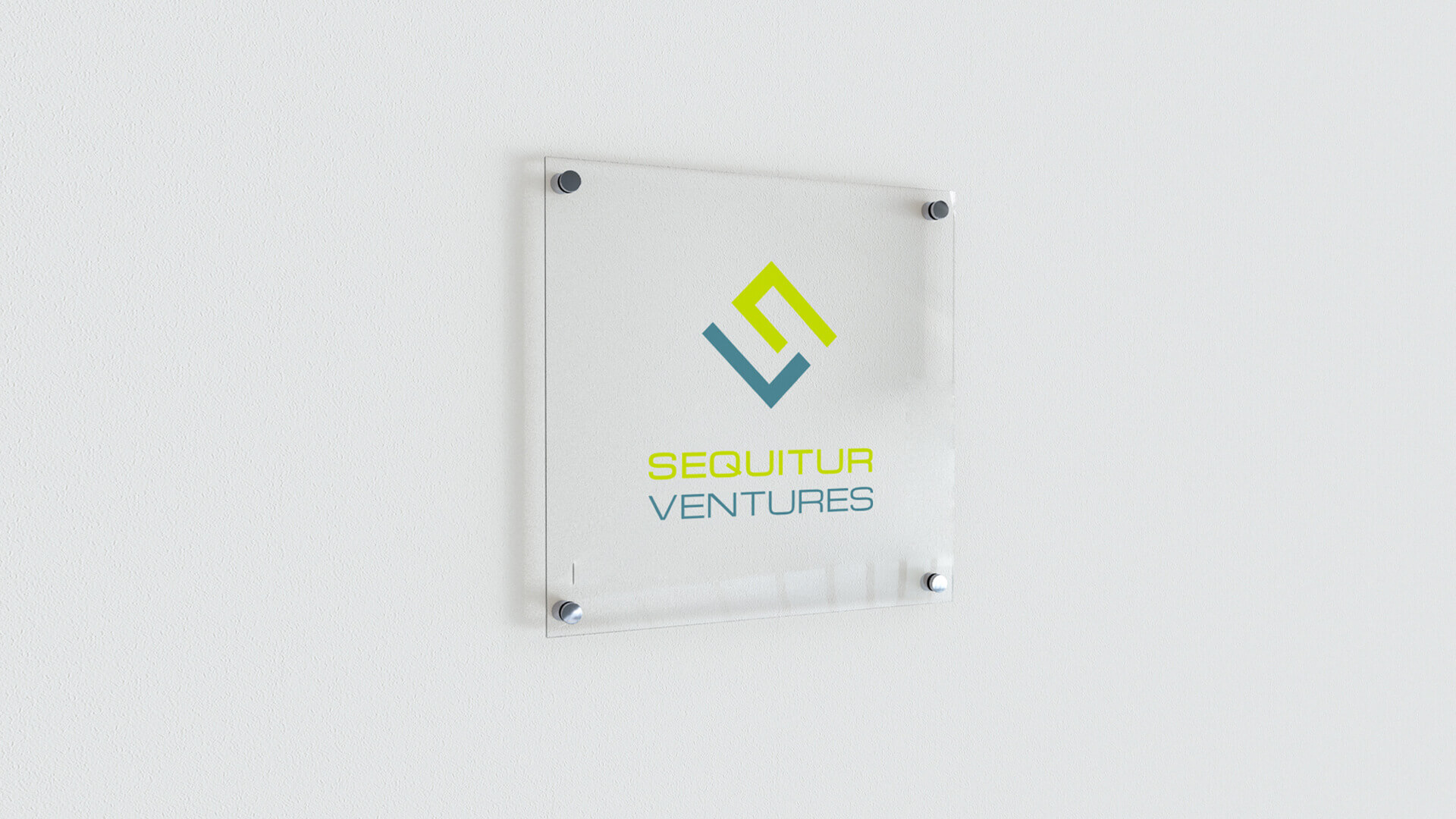 my-and-graphiste-freelance-marseille-sequitur-ventures-logo-plaque